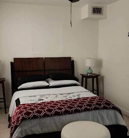 Leo Guest House Hollywood Zewnętrze zdjęcie